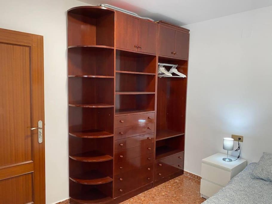 Piso Grande De 120 M2, A 15' De La Playa En Coche Apartment Huelva Exterior photo